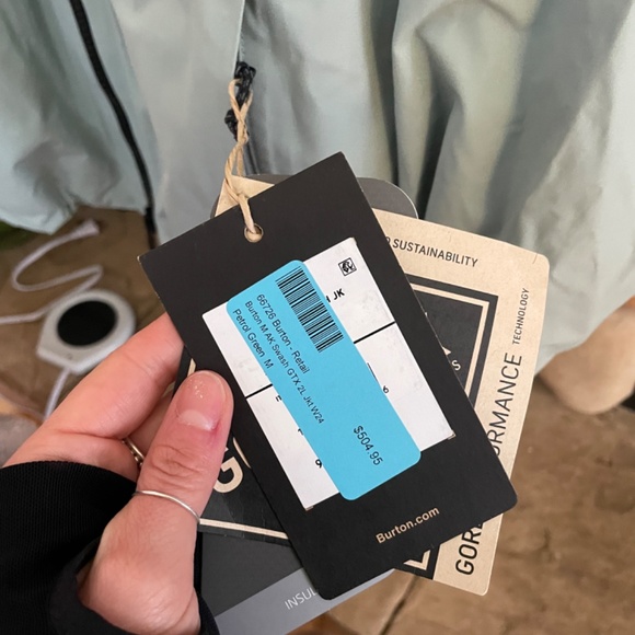 AK Burton Gore-Tex Jacket - Picture 3 of 3